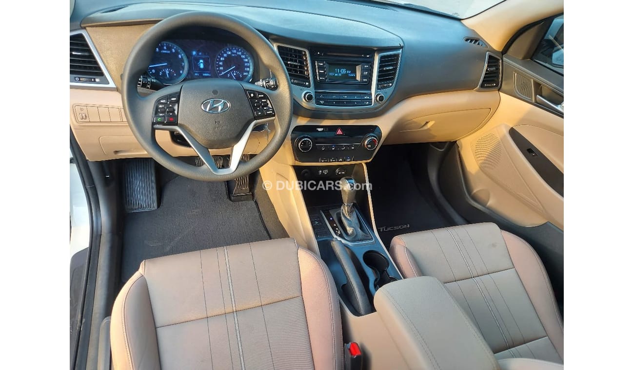 هيونداي توسون SE هيونداى توسان 2017 خليجي بحاله ممتازه 2000 سي سي