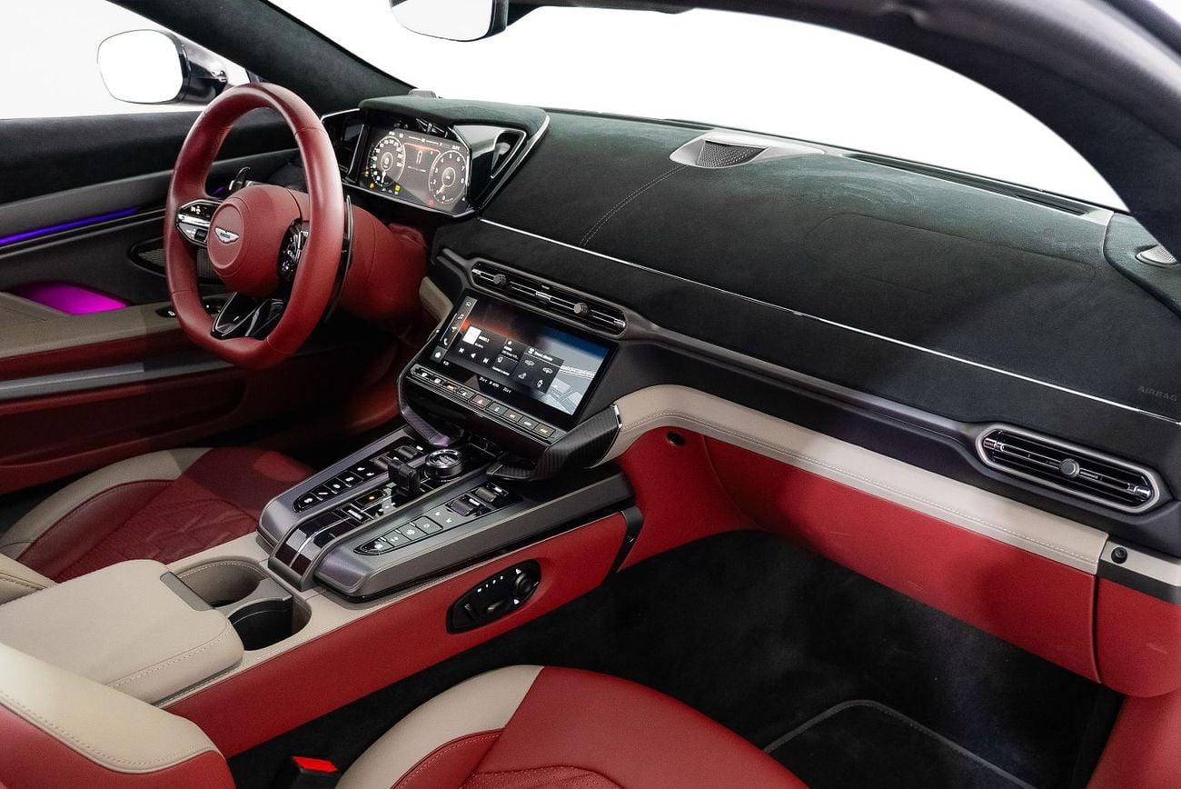 Aston Martin Vanquish STANDARD