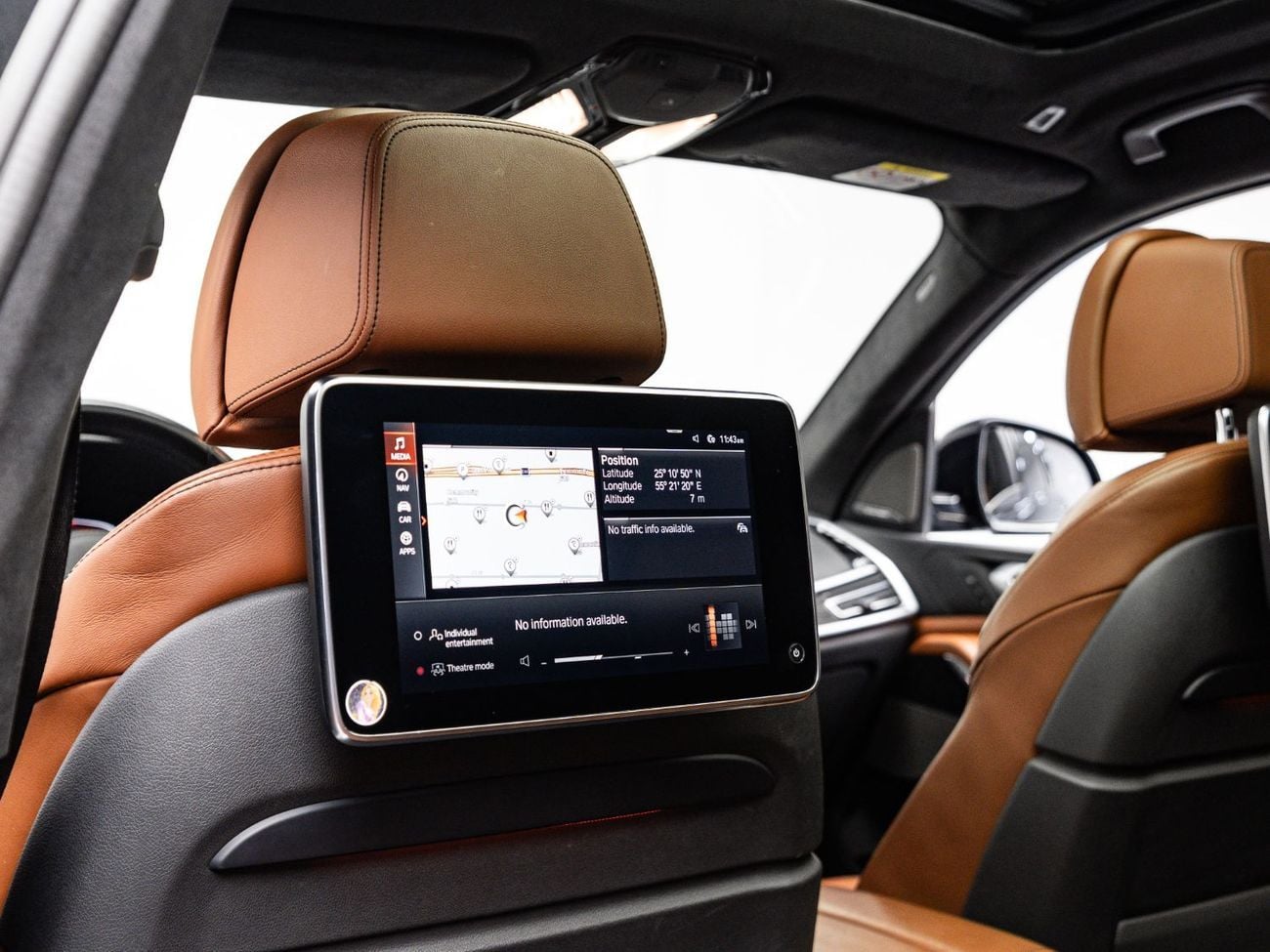 BMW X7 XDrive40i 3.0L 2022 BMW X7 xDrive 40i, 3.0L TC I6, 4WD, 375 bhp, 7 Speed Automatic