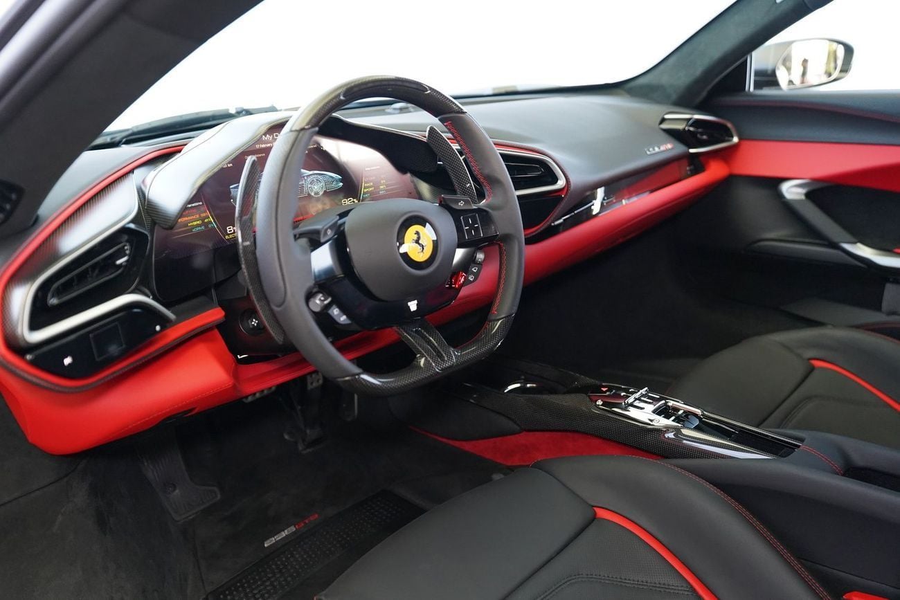 فيراري 296 GTB GTB 3.0T V6 PHEV