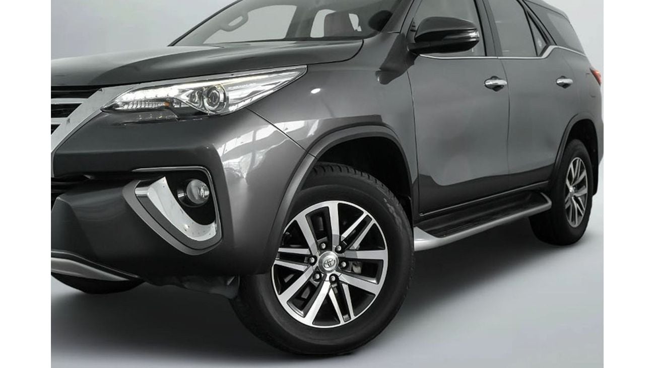 تويوتا فورتونر VXR