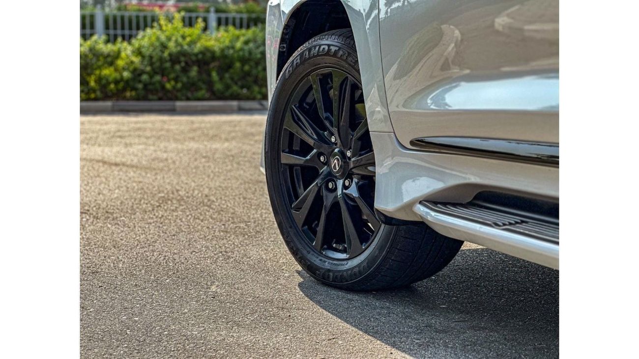 Lexus LX 570 Signature Black Edition LEXUS LX570S BLACK EDITION , 3 YEARS WARRANTY , GCC SPECIFICATION , 5dr SUV,