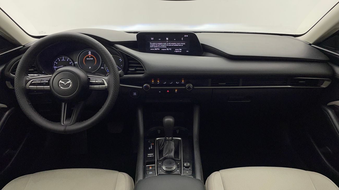 مازدا 3 EVOLVE 2 | بدون دفعة مقدمة | اختبار القيادة في المنزل