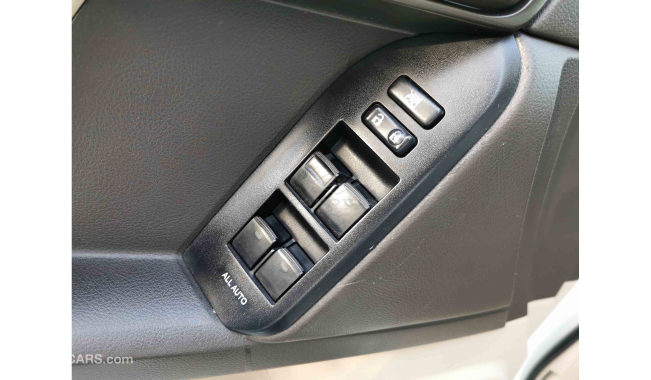 تويوتا برادو 4.0L, 17" Rims, Leather Seats, Sunroof, Rear Parking Sensor, Rear Camera, Fog Lights (LOT # 823)