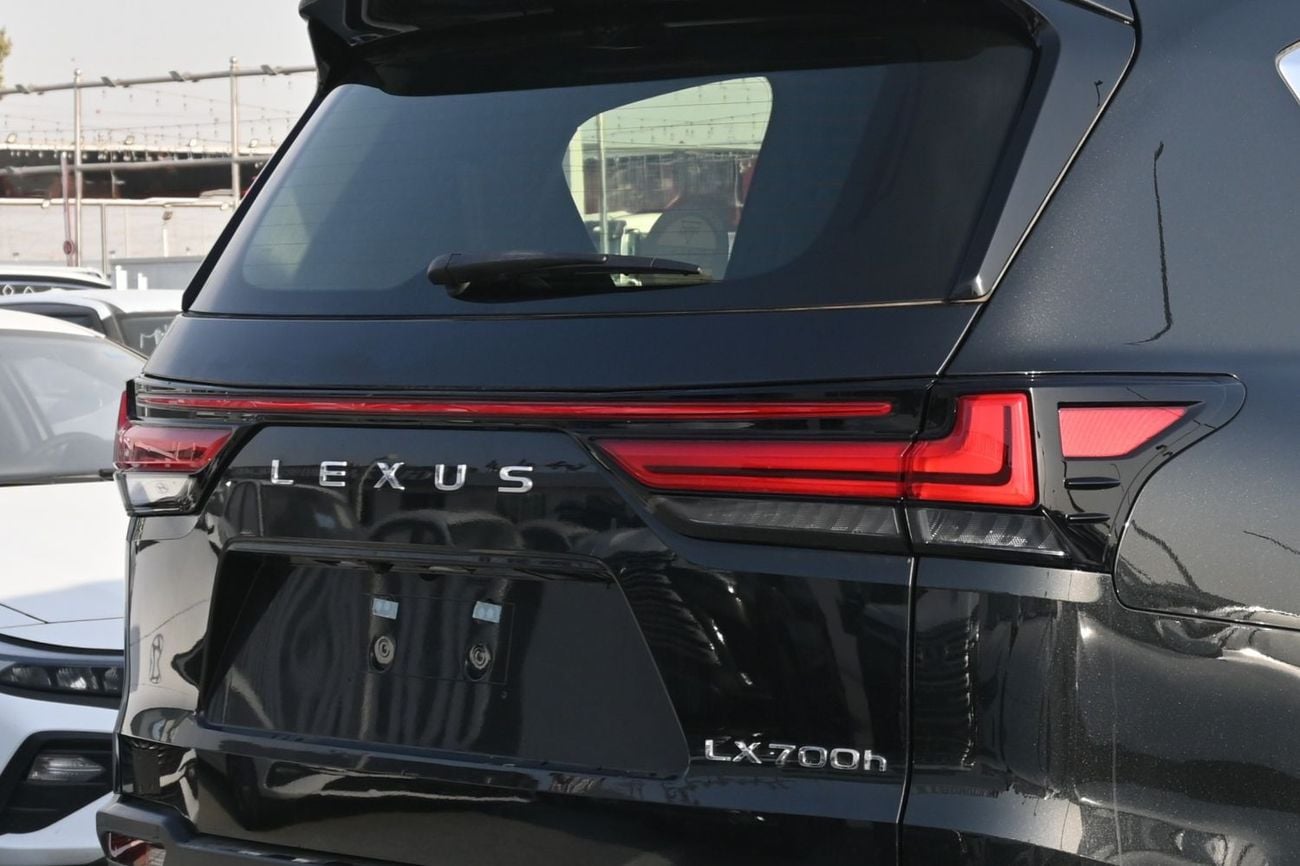 لكزس LX 700h Lexus LX700h Signature 3.5L Twin-Turbo + Hybrid V6, Model 2026, Color Black inside Red