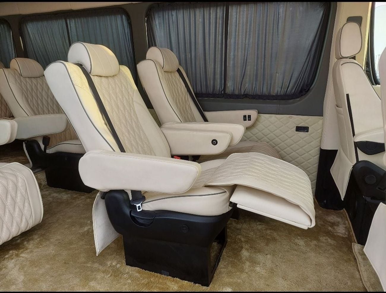 مرسيدس بنز سبرينتر 