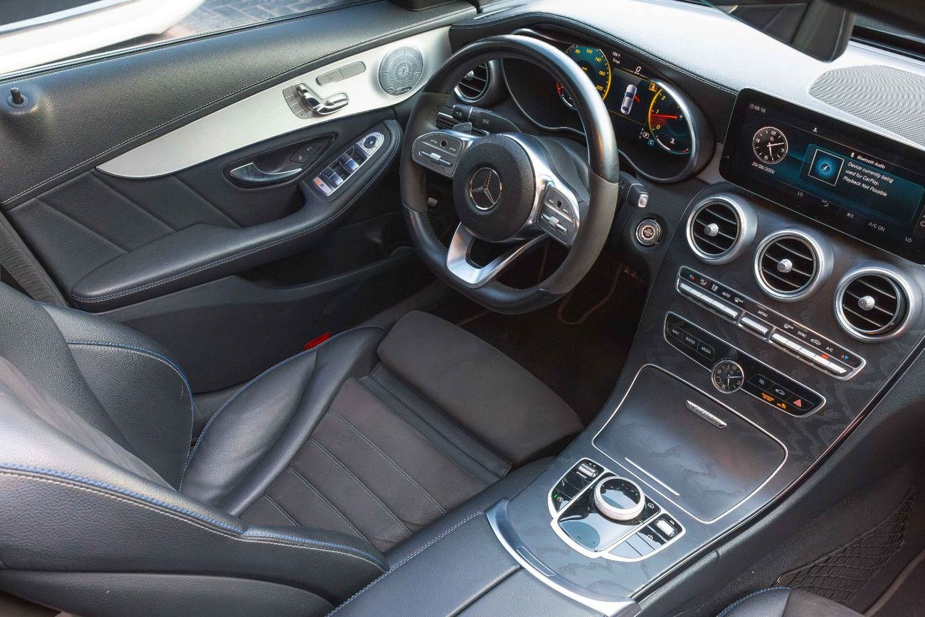Mercedes Benz C300 STANDARD