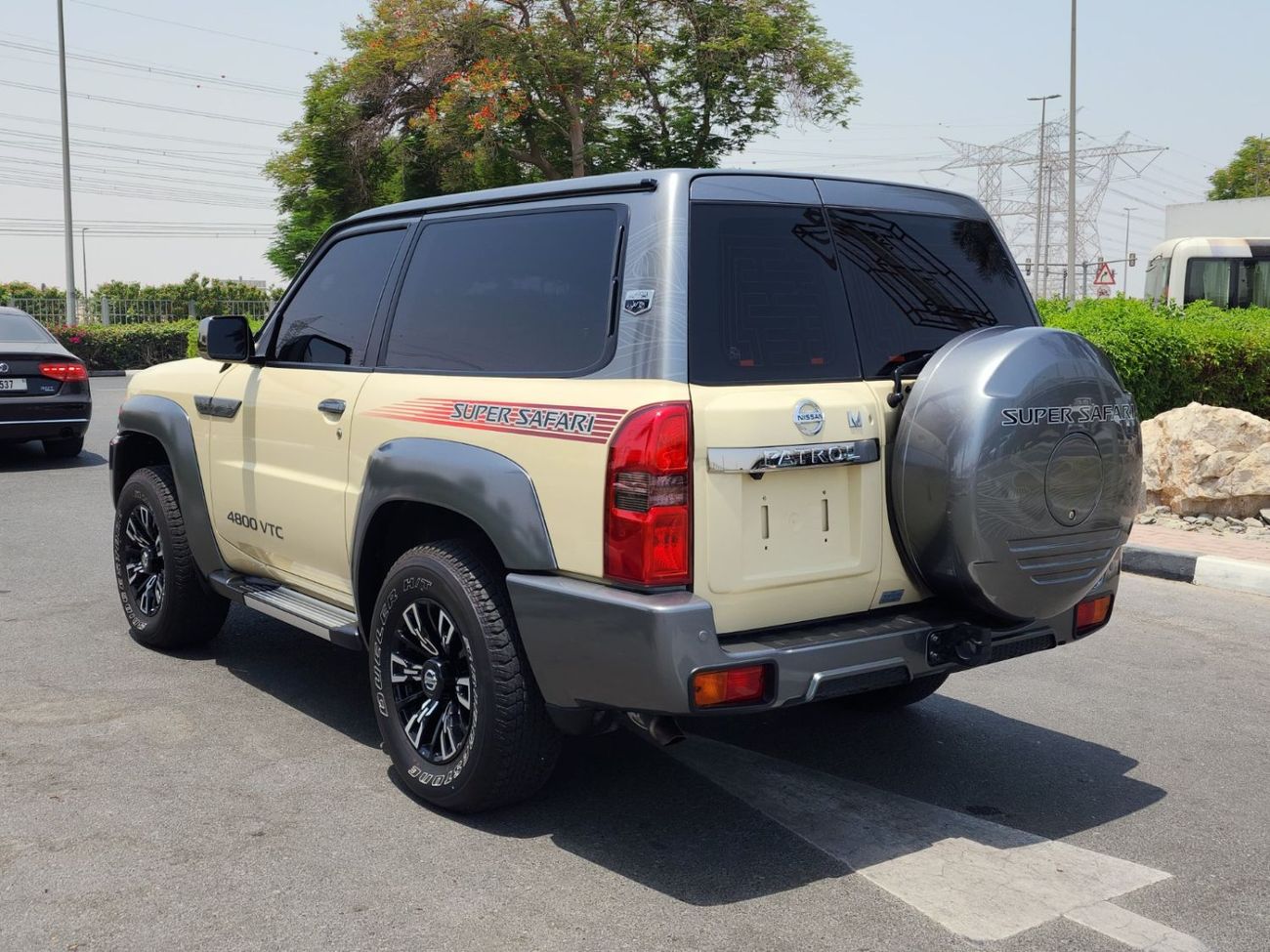 Nissan Patrol Super Safari 2-Doors | Automatic | Slightly Used | Under Official Dealer Warranty | Full Option