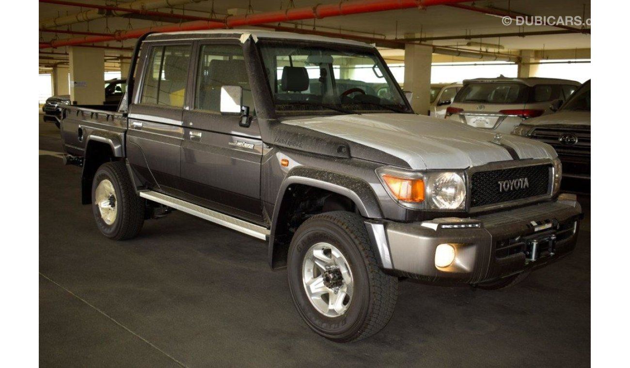 Toyota Land Cruiser Pick Up Petrol Full option