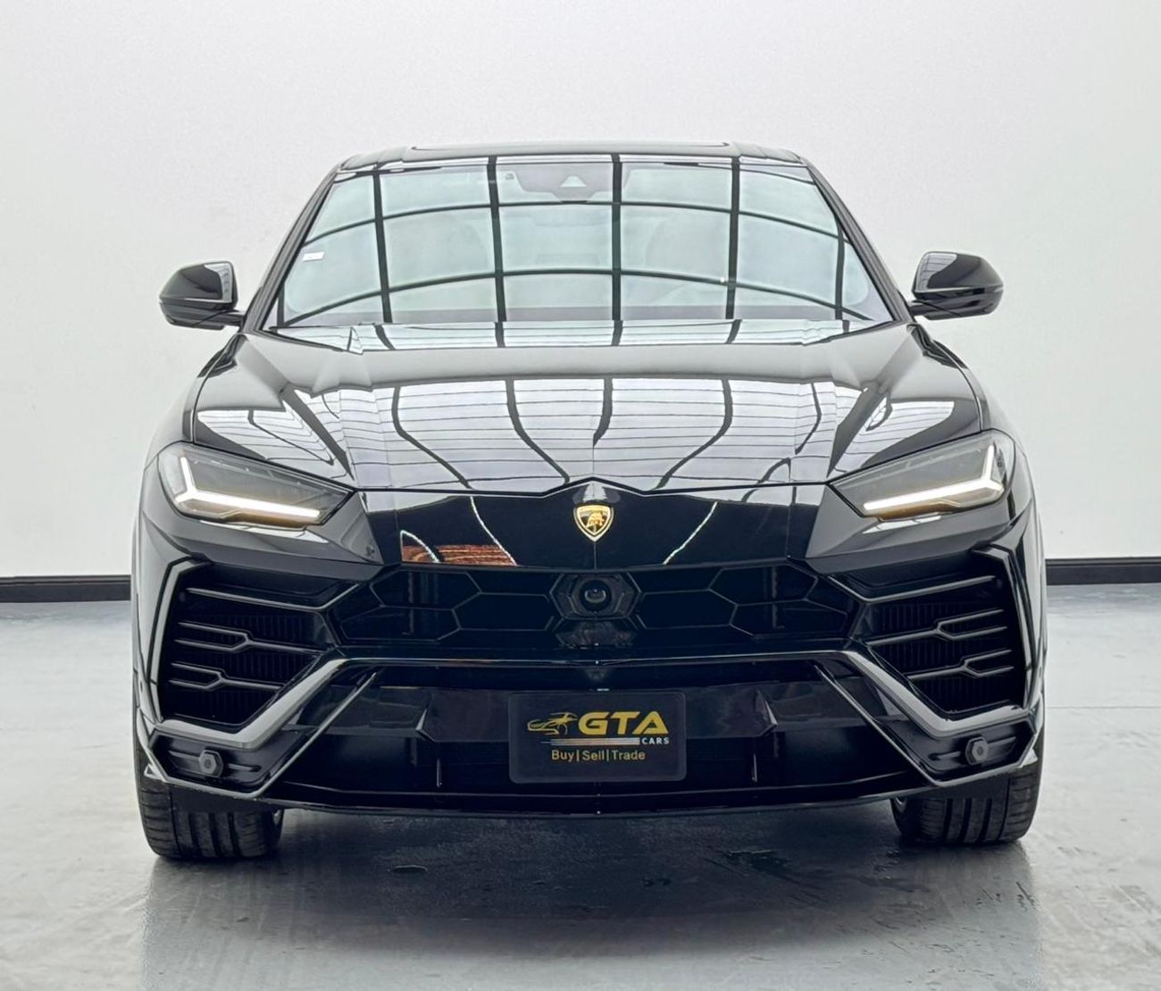 لامبورغيني اوروس STD 4.0T V8 2022 Lamborghini Urus, 1 Year Warranty