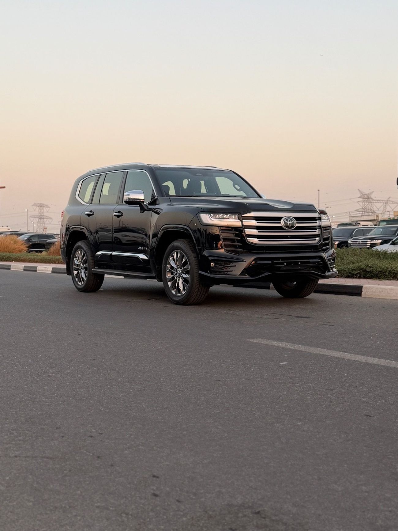 تويوتا لاند كروزر VXR 3.5L