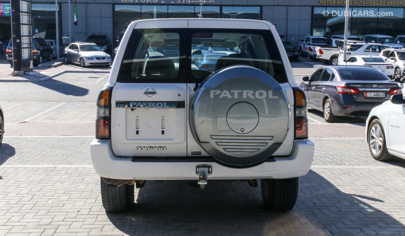 Nissan Patrol Safari