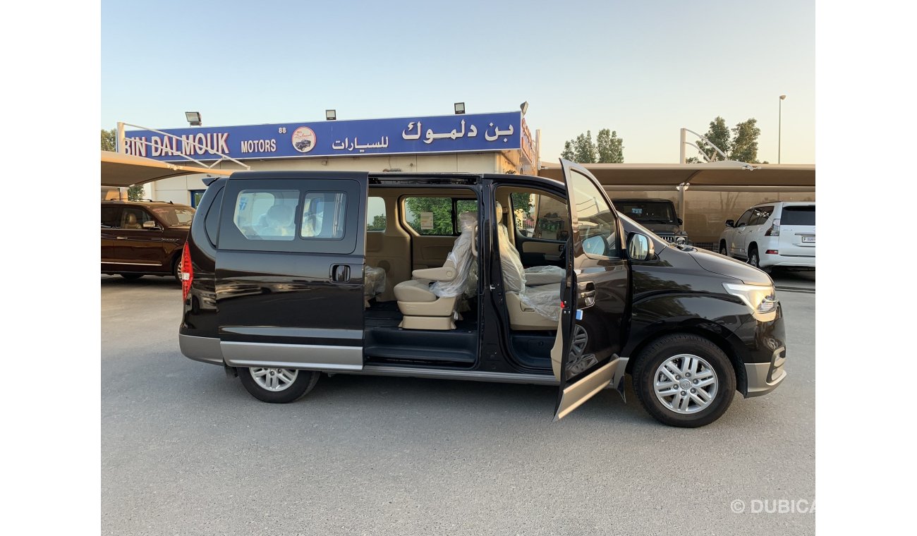 Hyundai H-1 12 SEATS 2019 MODEL BROWN COLOR