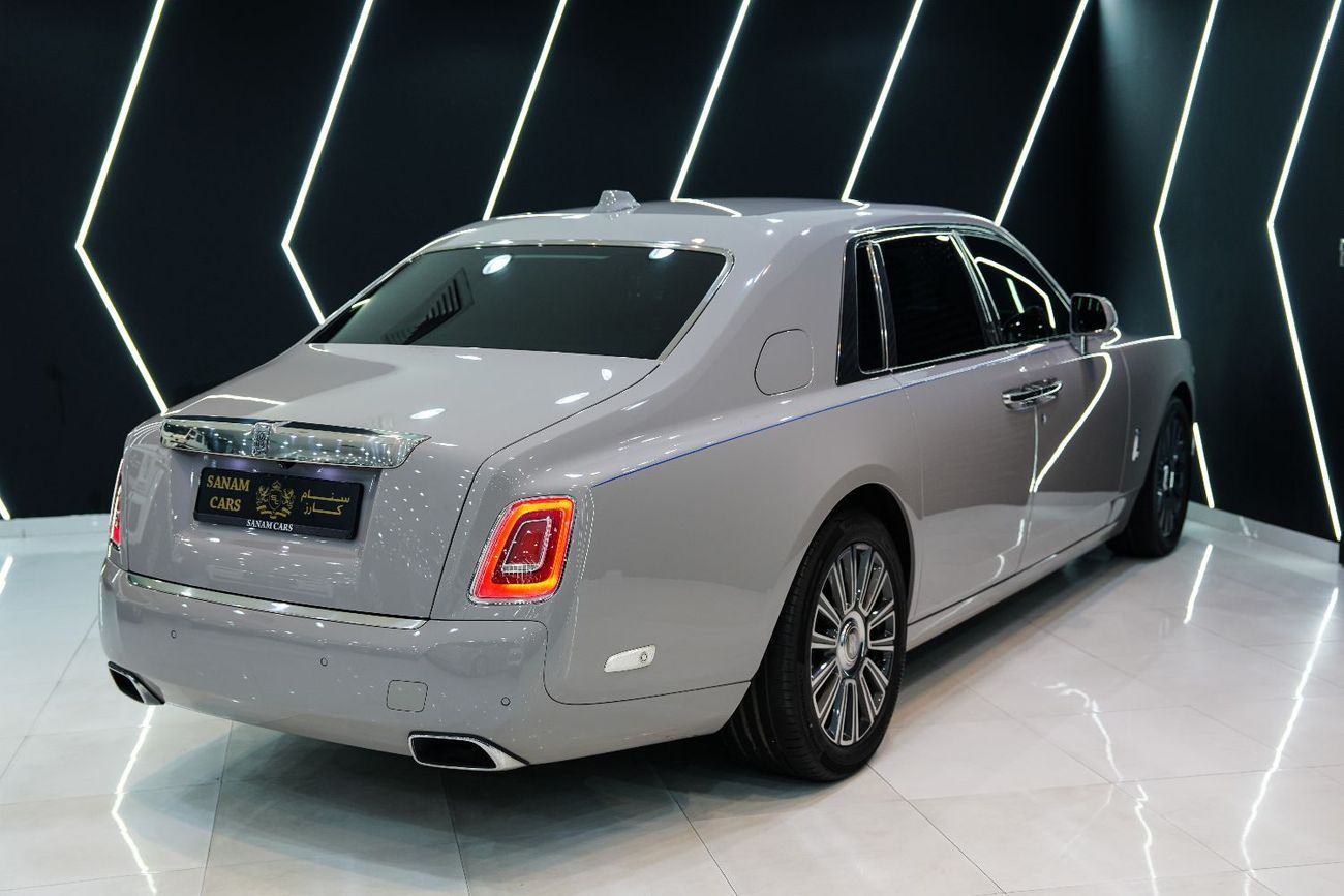 Rolls-Royce Phantom Std 6.8L 2022 Rolls Royce Phantom, Rear-Seat Entertainment, Starlight Headliner, Dealer Warranty!!