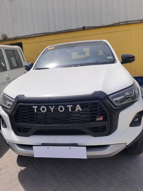Toyota Hilux TOYOTA HILUX GR SPORT 2.8L DIESEL