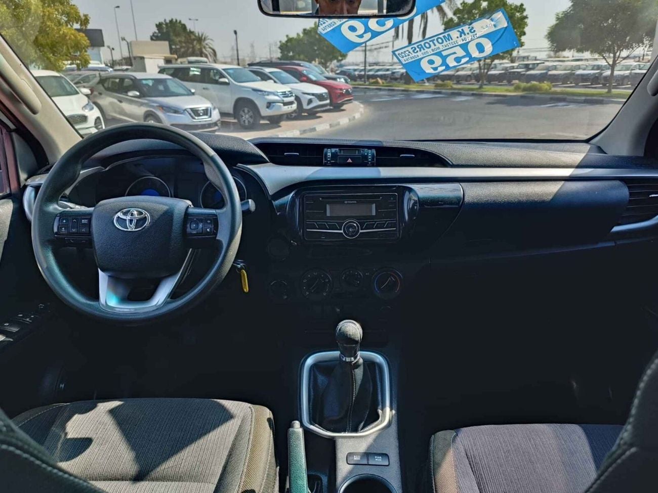 تويوتا هيلوكس / PATROL MANUAL/ 4WD/ AUTO WINDOWS/ FULL OPT/ ALLOY RIMS/ WIDE BODY/LOT#31638