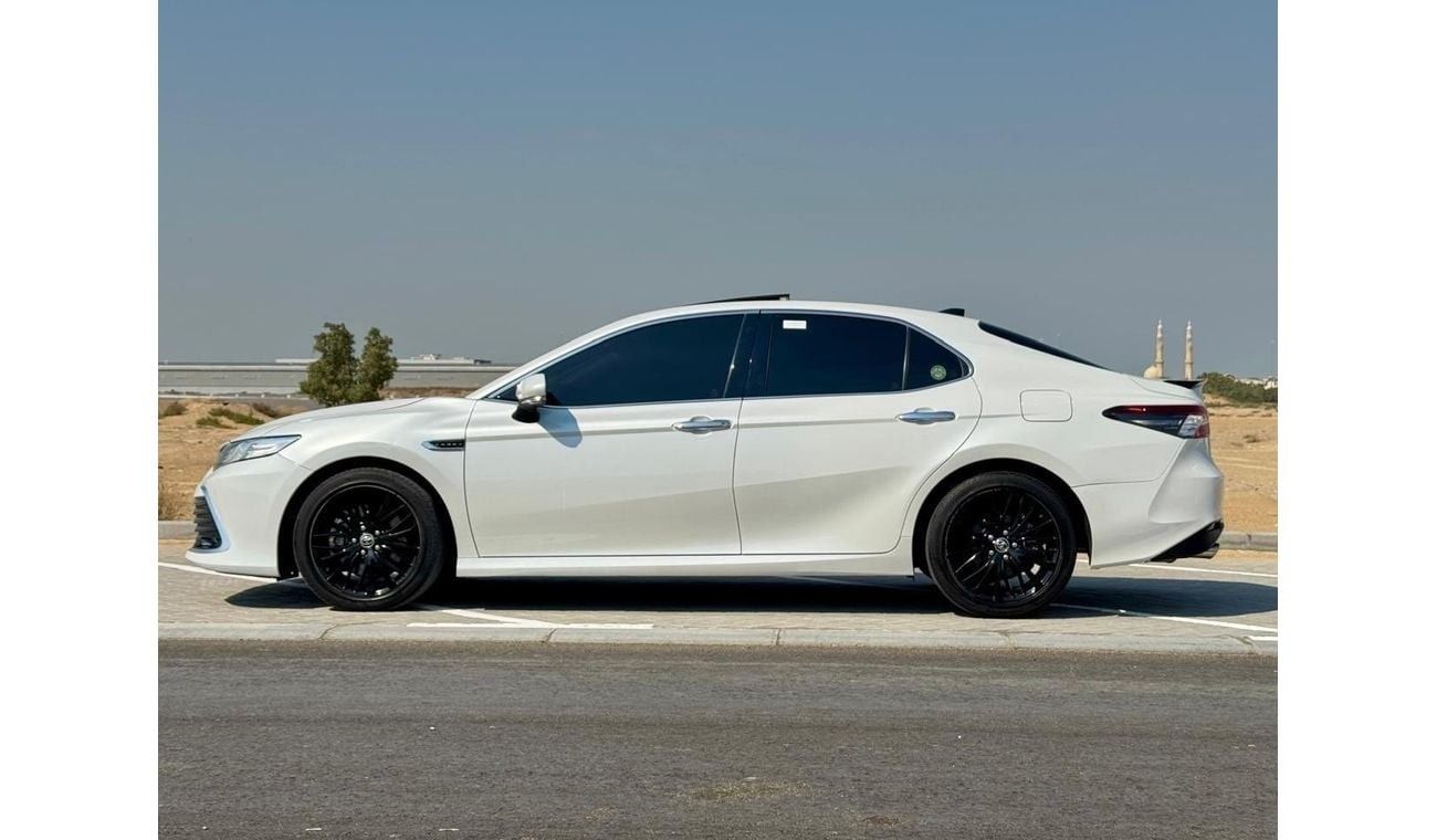 تويوتا كامري CAMRY 2023 40 Anniversary Edition,panoramic,GCC TOP OF RANGE