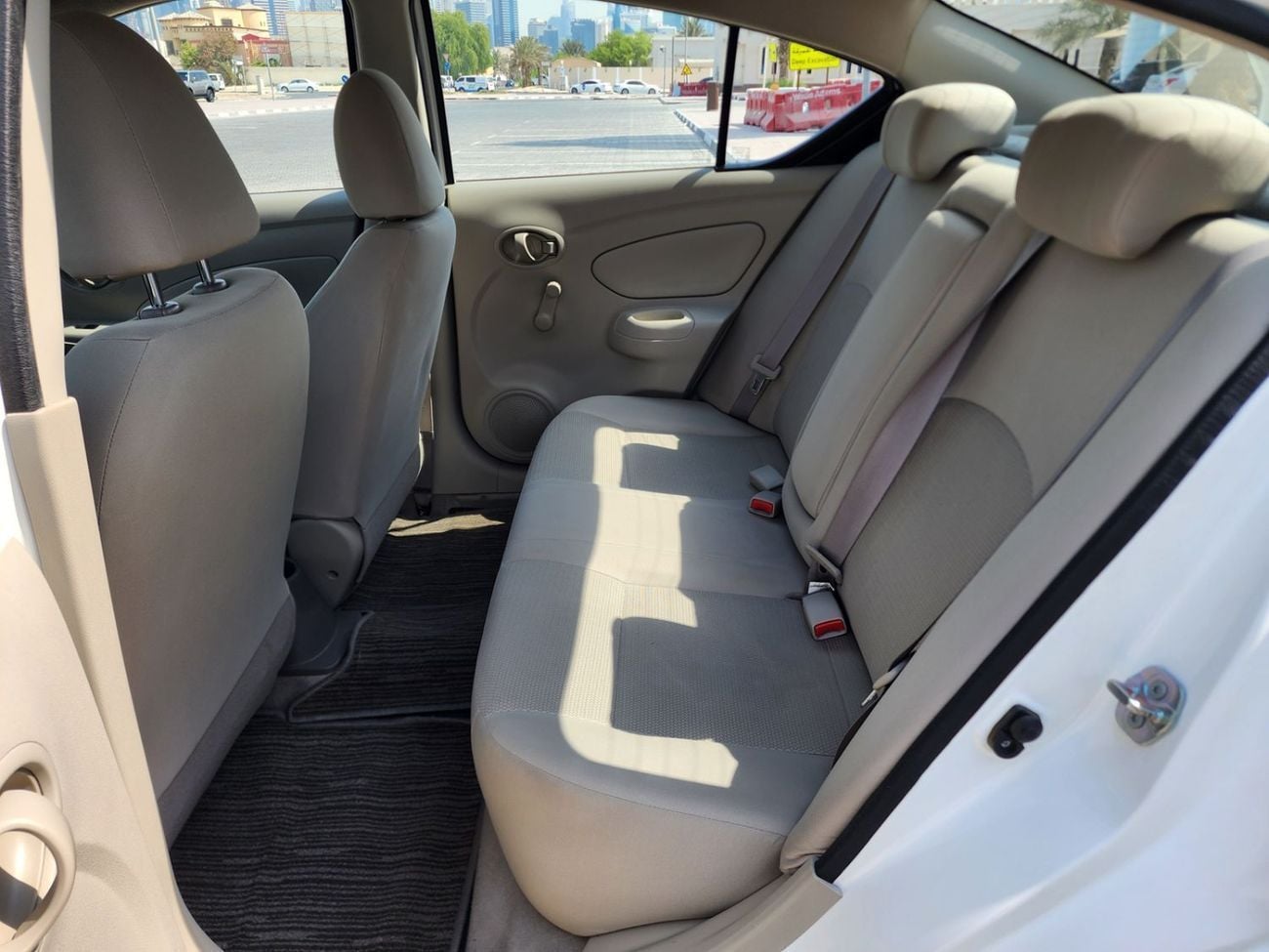 Nissan Sunny S 1.6L