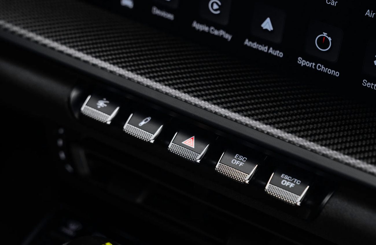 Porsche 911 4.0L F-6 Naturally Aspirated Engine