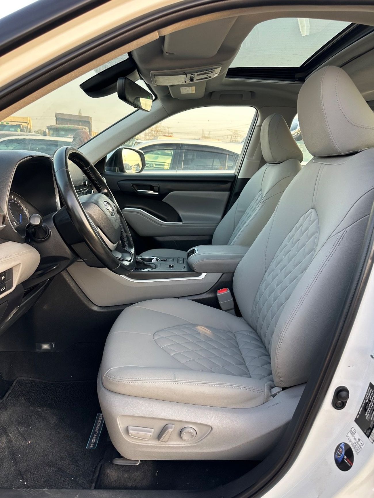 تويوتا هايلاندر GLE 2.5L