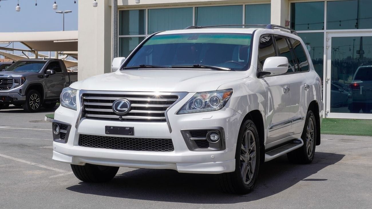 Lexus LX 570 S