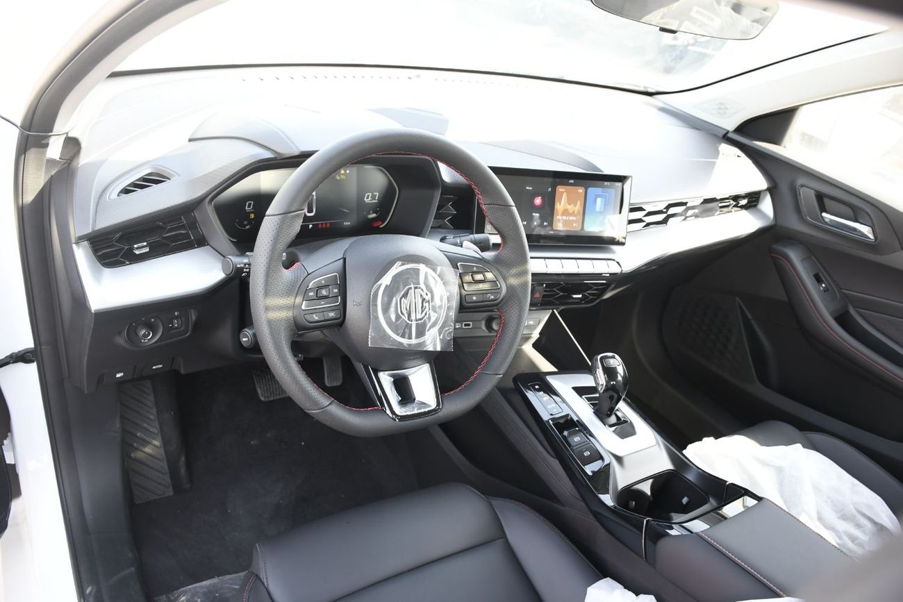 MG GT 1.5L Turbo Petrol GCC ( White + Gray + Yellow Ready Stock )