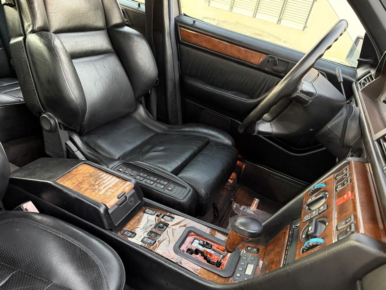 مرسيدس بنز E 500 Lorinser