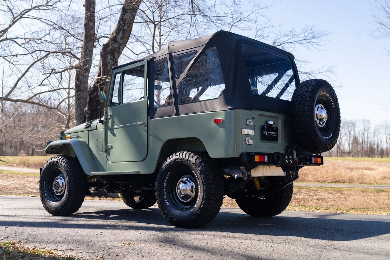 Toyota FJ Cruiser LS3 Swap, 5 Speed Manual, Restomod