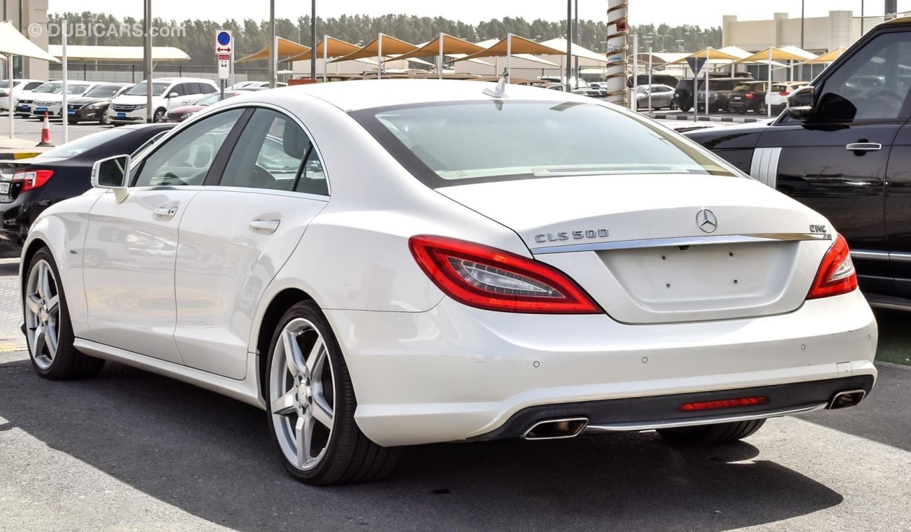 مرسيدس بنز CLS 350 With CLS 500 Badge