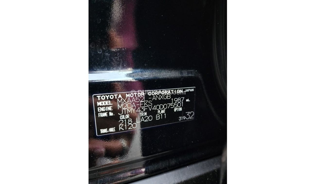 Toyota RAV4 TOYOTA RAV4 XLE JAPANESE