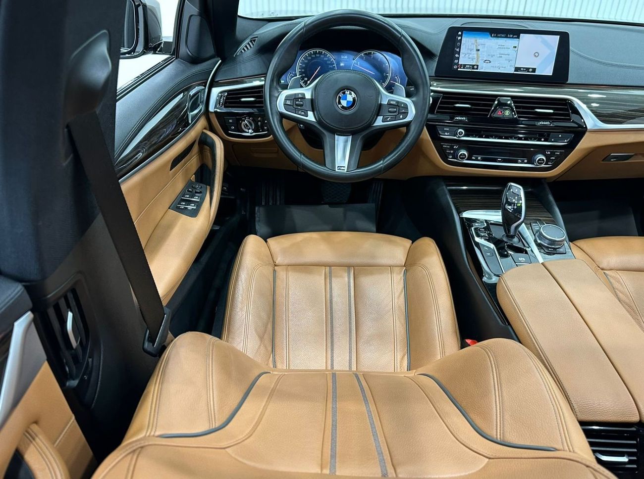BMW 530i M Sport 2017 BMW 530i Sport-Line, Warranty, Full Service History, Full Options, GCC