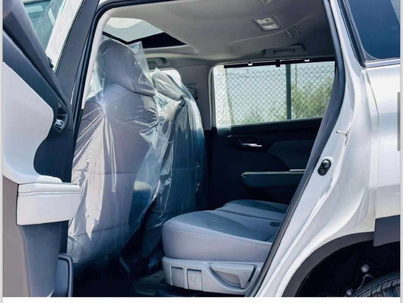 تويوتا هايلاندر TOYOTA HIGHLANDER GLE 2.5 L WHITE