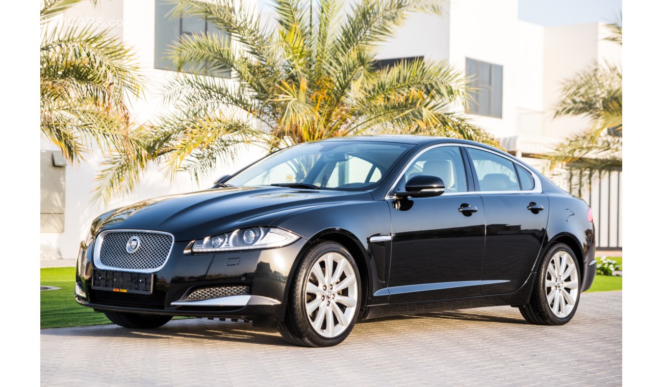 جاغوار XF 3.0L V6 AWD