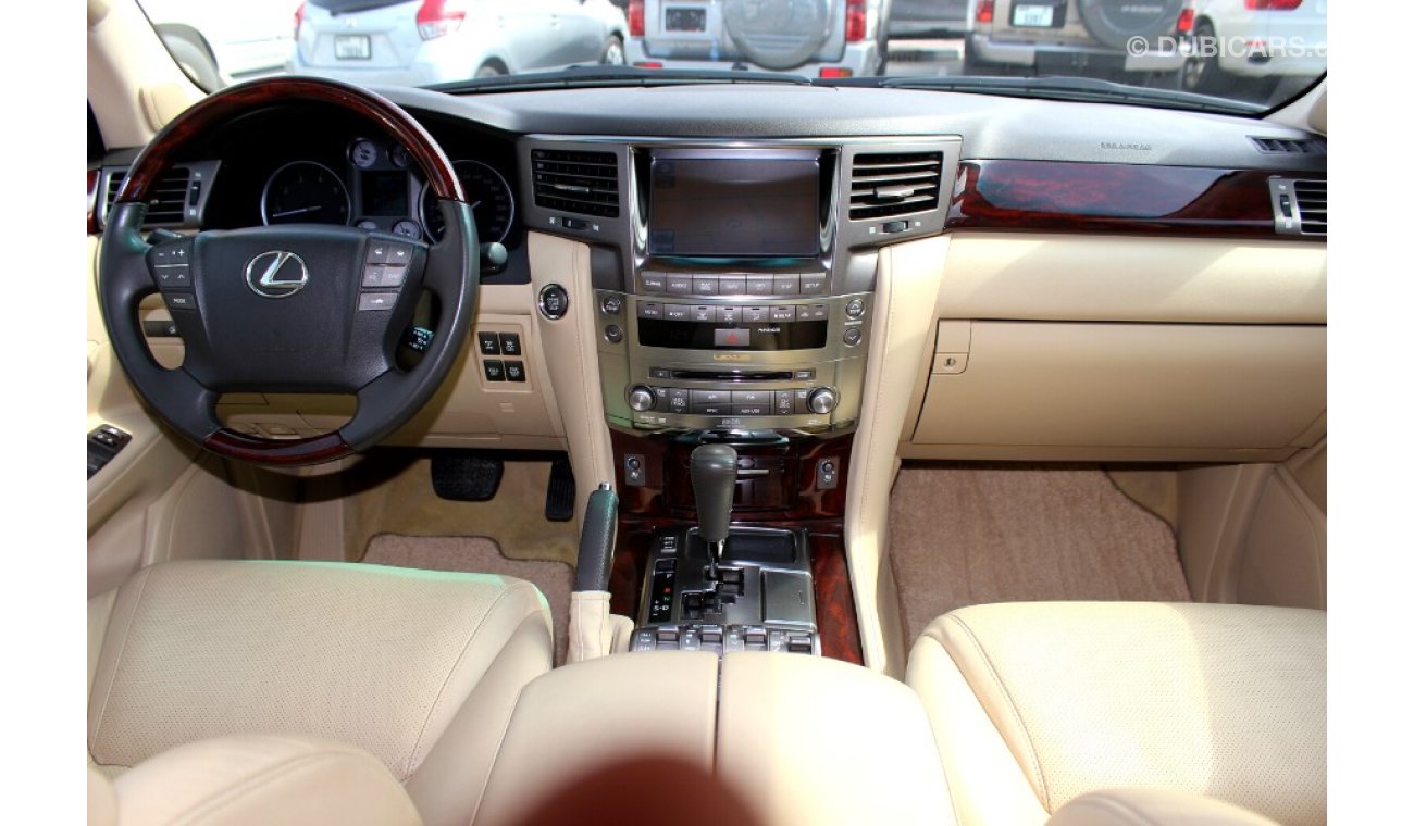 Lexus LX570 (2010) GCC