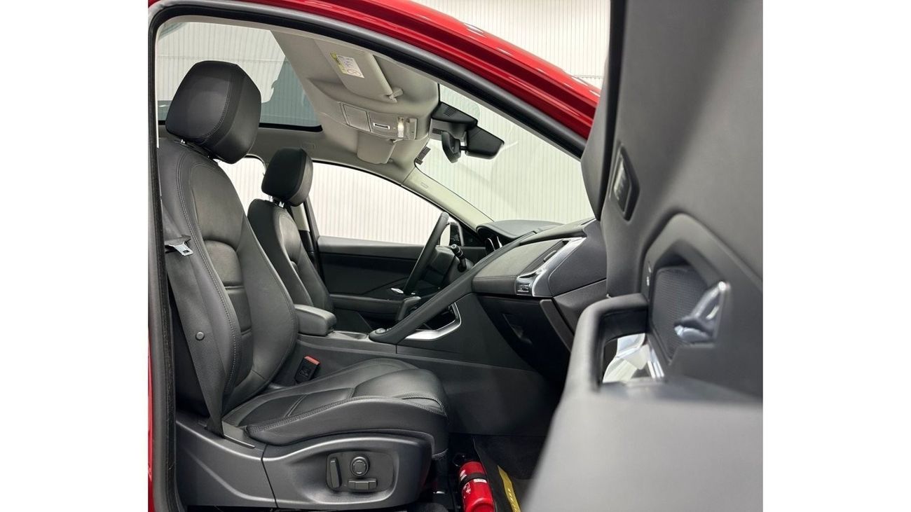 Jaguar E Pace 2019 Jaguar E-Pace P200 SE AWD, Warranty, Full Jaguar Service History, GCC