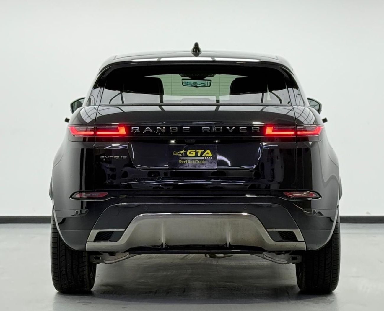 Land Rover Range Rover Evoque P250 SE 2.0L 2025 Range Rover Evoque P250 Dynamic SE ,Warranty ,Brand New.