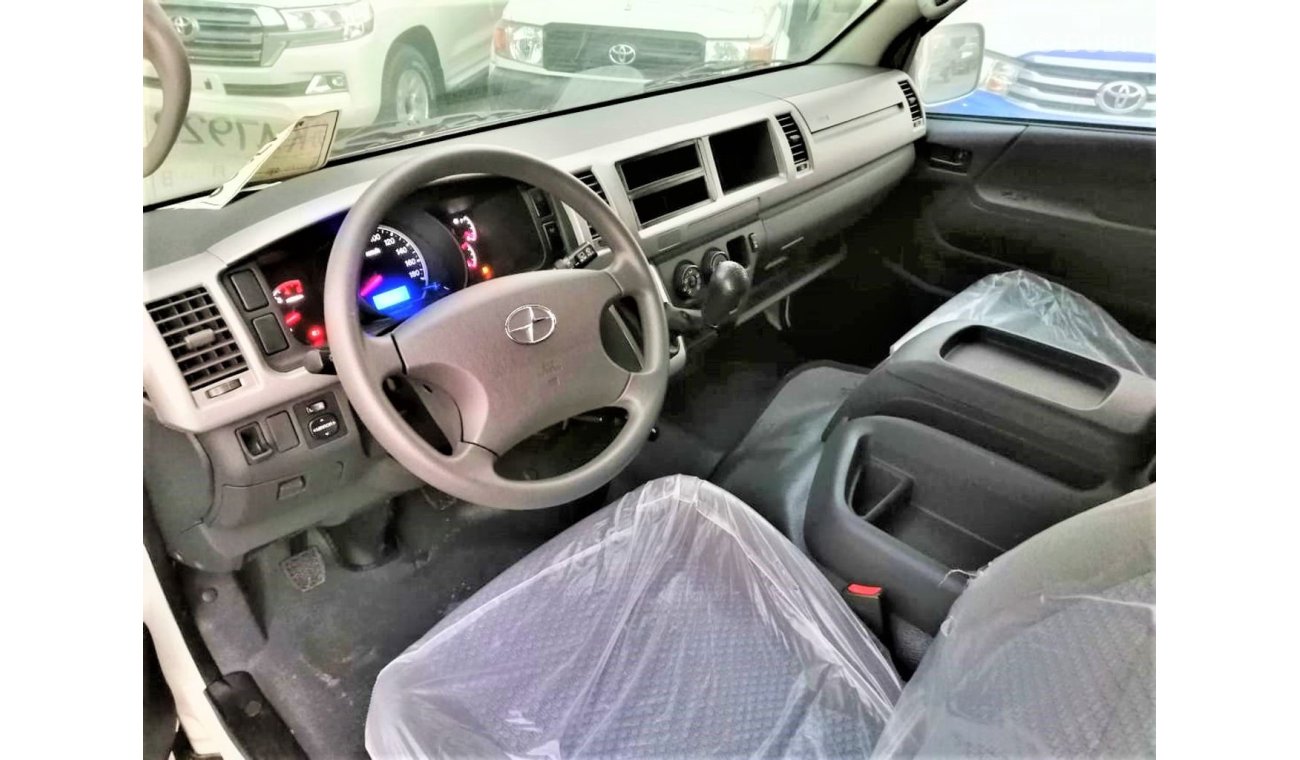 MG RX8 15 seats