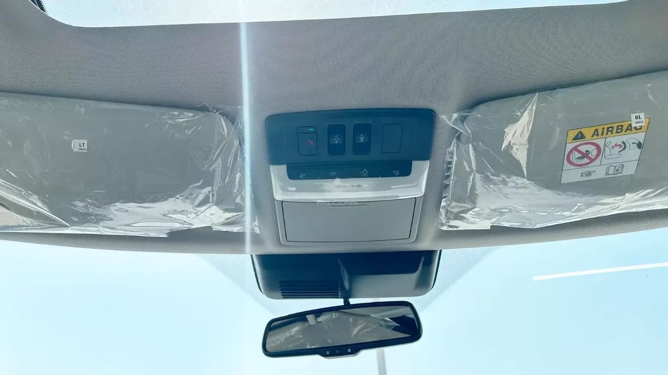 Mitsubishi Outlander Mitsubishi Outlander 2.5L 4WD MID OPTION 7-SEATER AT 2025 • Petrol • Automatic