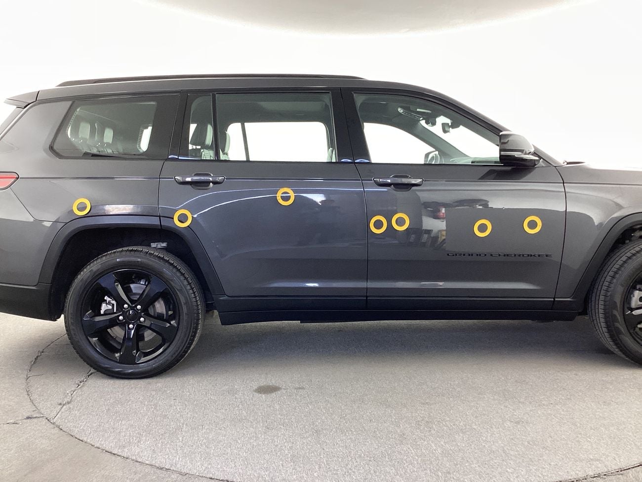 Jeep Grand Cherokee 3.6 L ALTITUDE 3 ROW 4WD AUTO | Guaranteed Warranty | 0 Down Payment