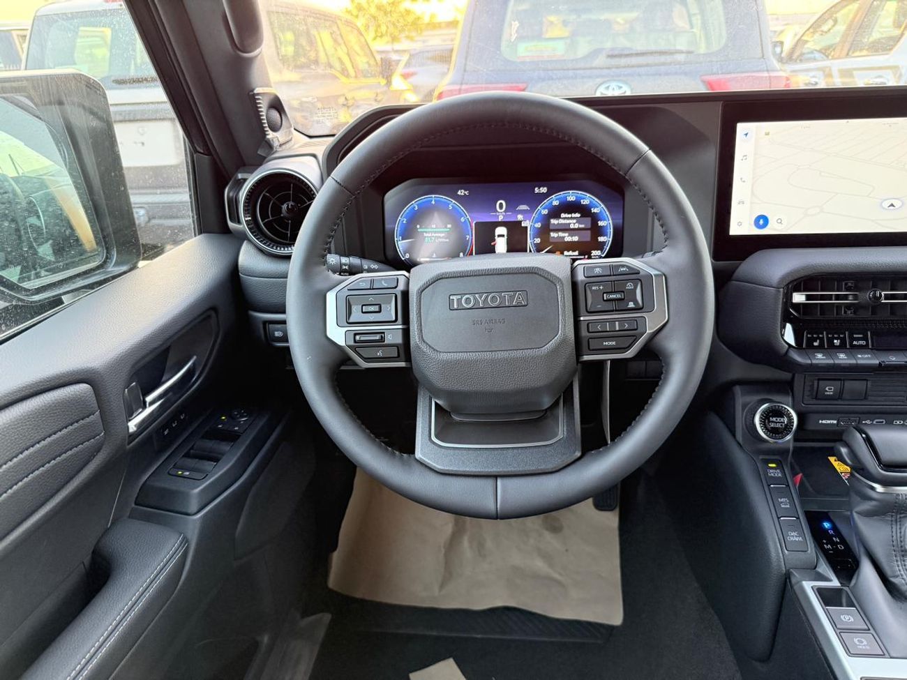 Toyota Prado TOYOTA PRADO 2.4L Luxury Top 2025 With Panoramic GCC (EXPORT ONLY)