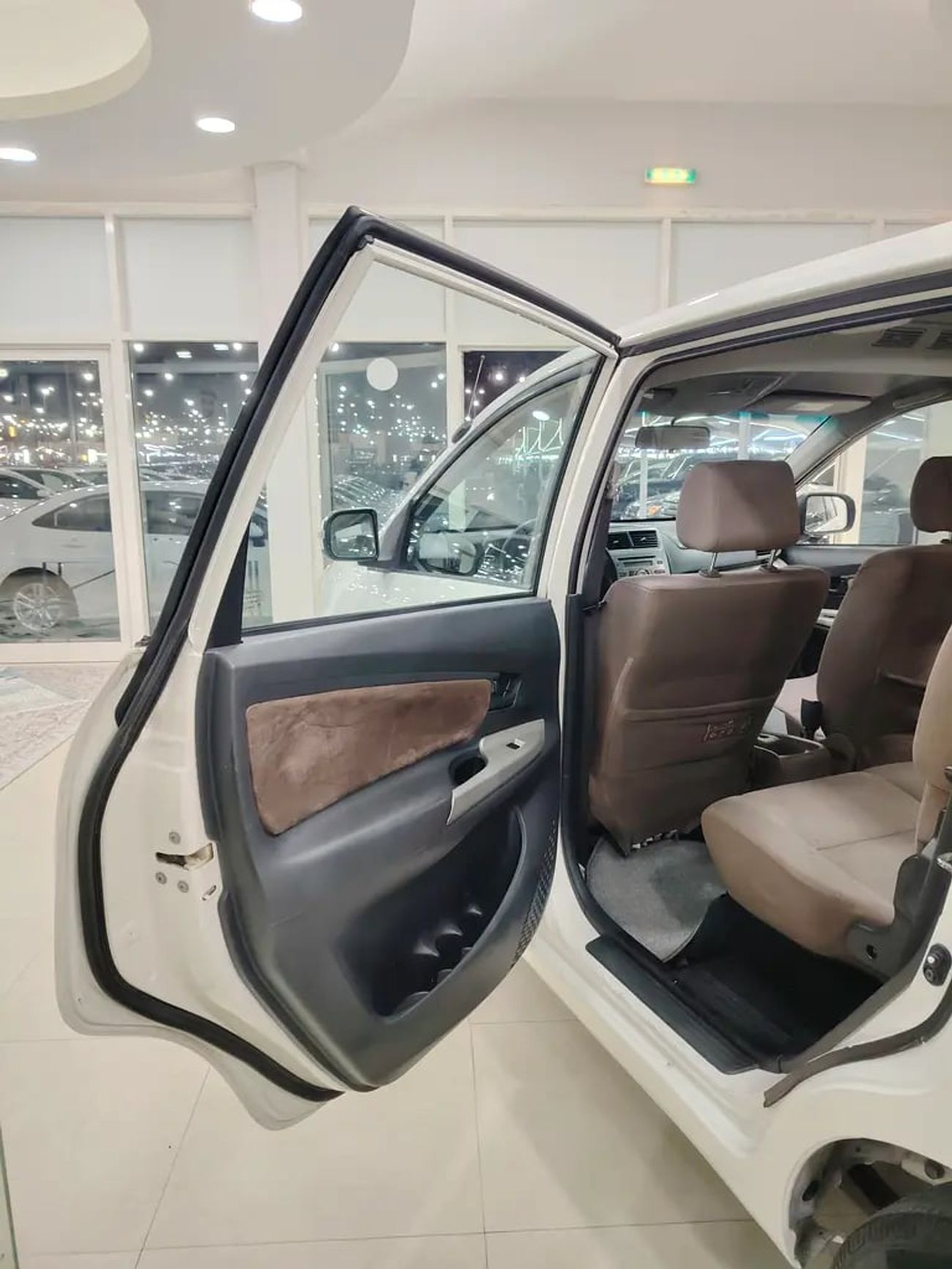 Toyota Avanza GLS 1.5L GCC