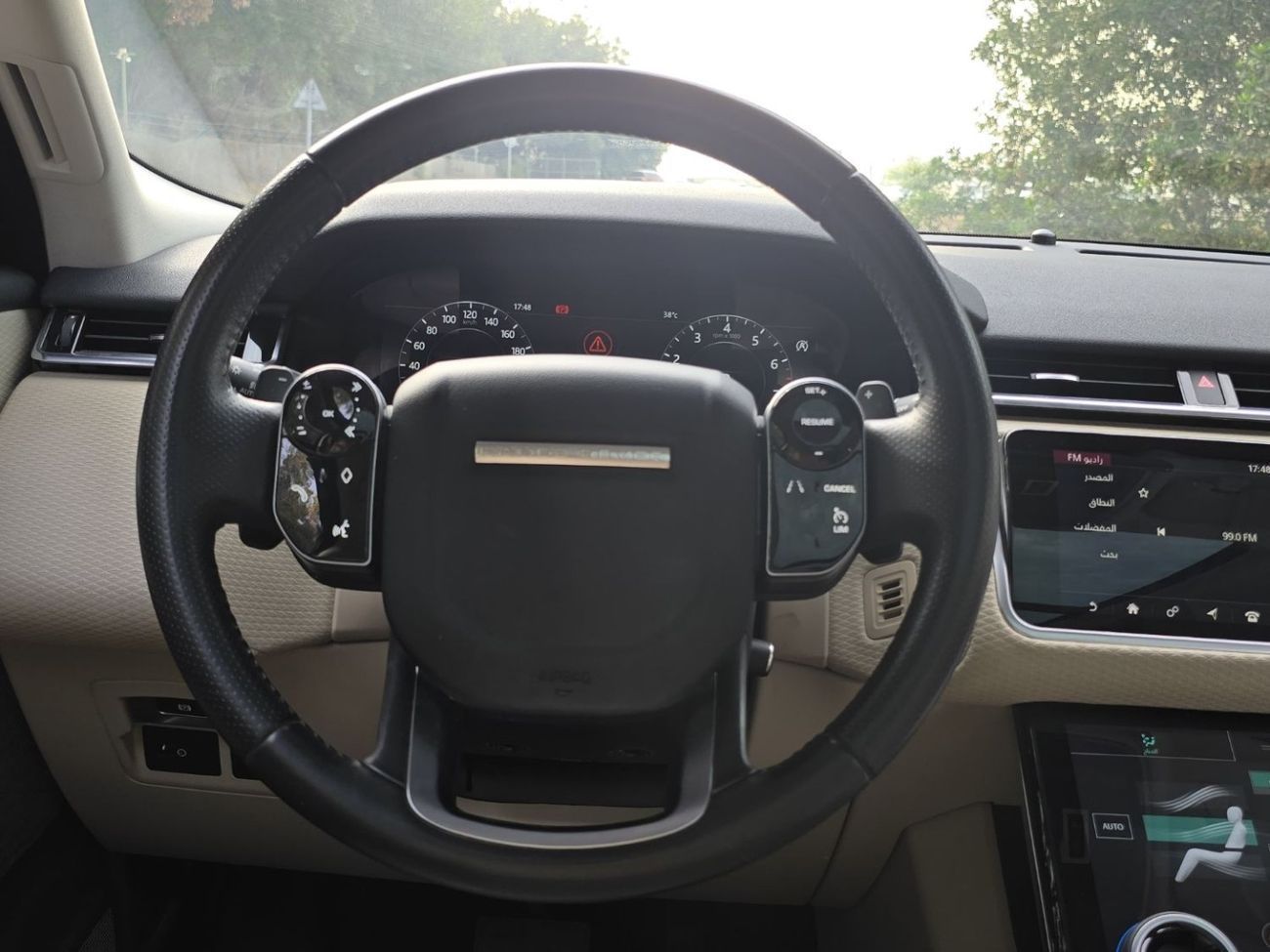 لاند روفر رينج روفر فيلار P250 S 2.0L Petrol RANGE ROVER VELAR 2018 GCC FULL OPITION // PERFECT CONDITION
