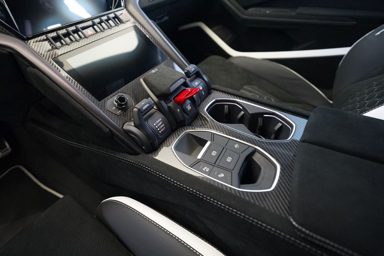 Lamborghini Urus 4.0T V8 Performante