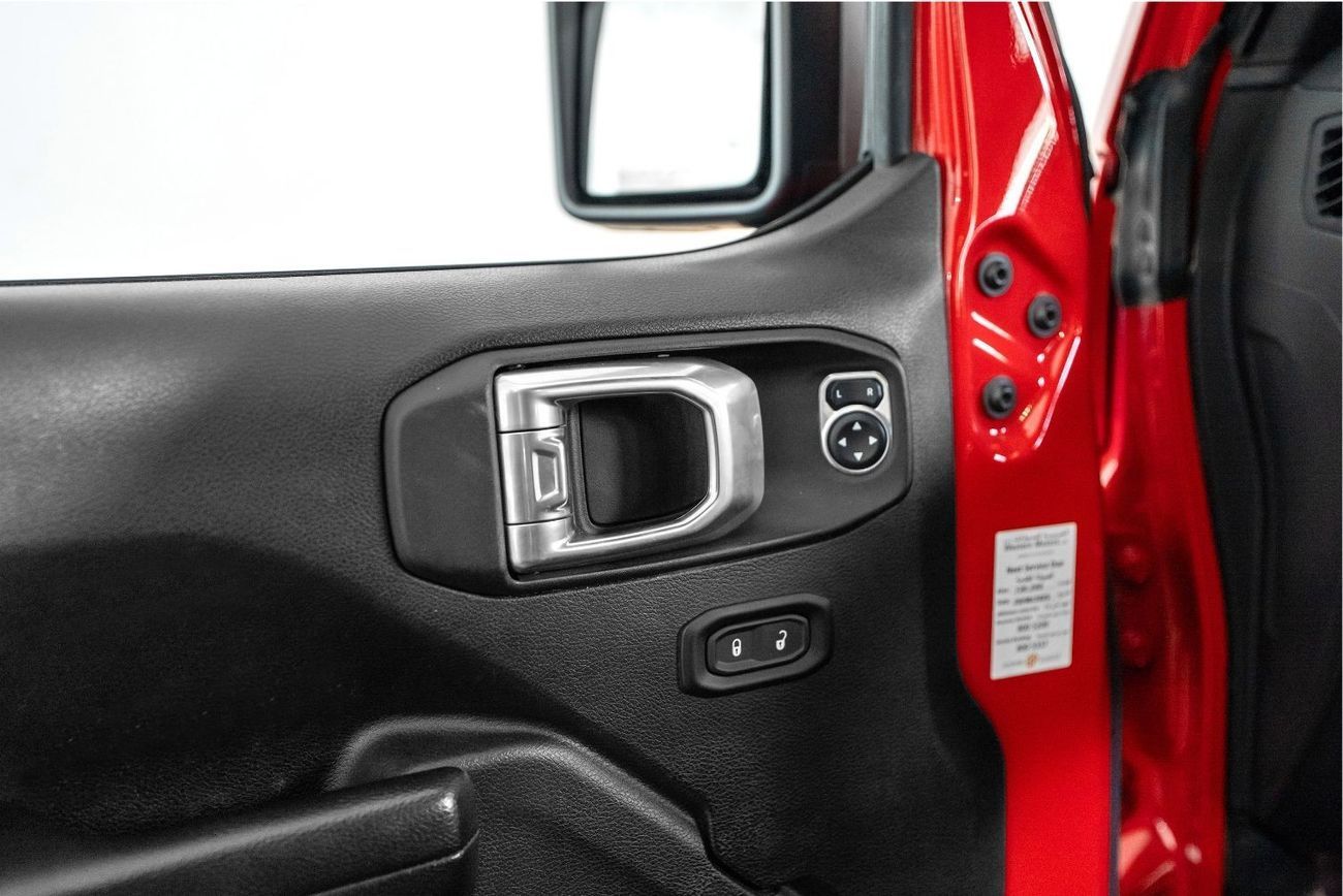 Jeep Wrangler Unlimited Sport 3.6L A/T