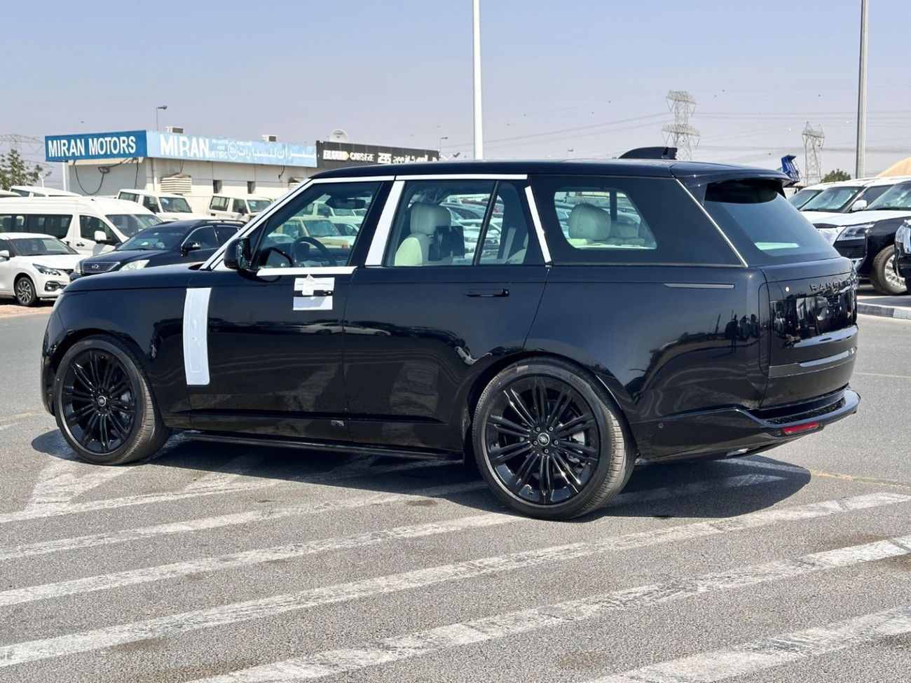 Land Rover Range Rover Sport LAND ROVER RANGE ROVER HSE 3.0L 4WD SUV 2025