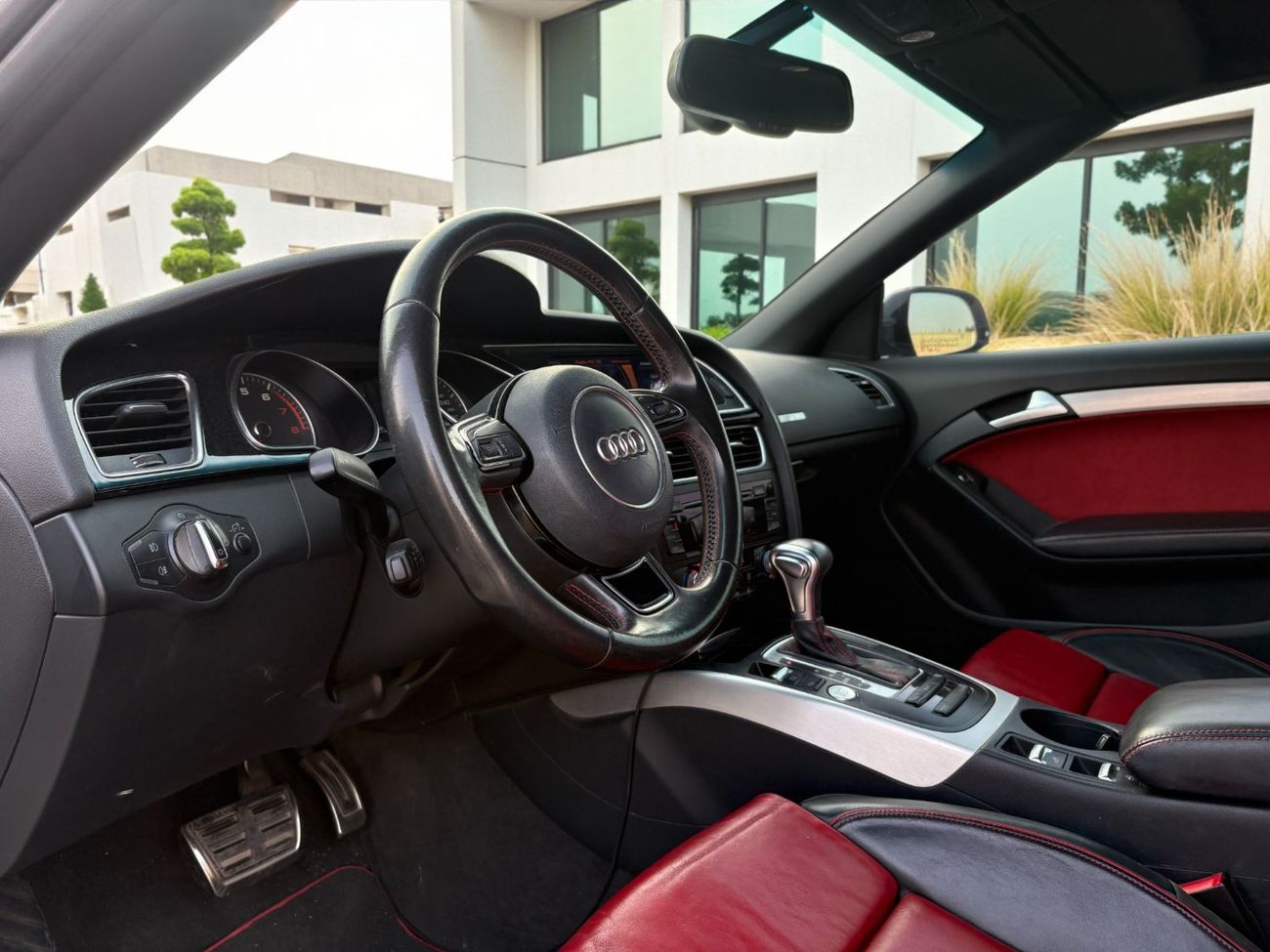 أودي Q5 35 TFSI CONVERTIBLE | 2.0L I4 – 220 BHP | 2016 | GCC SPECS