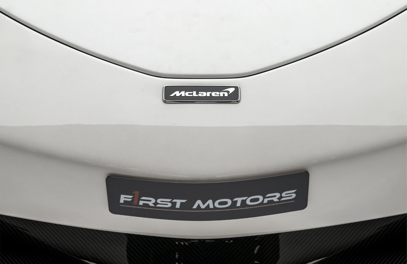 مكلارين سبيد تيل 4.0L V-8 Twin-Turbocharged Engine + eMotor