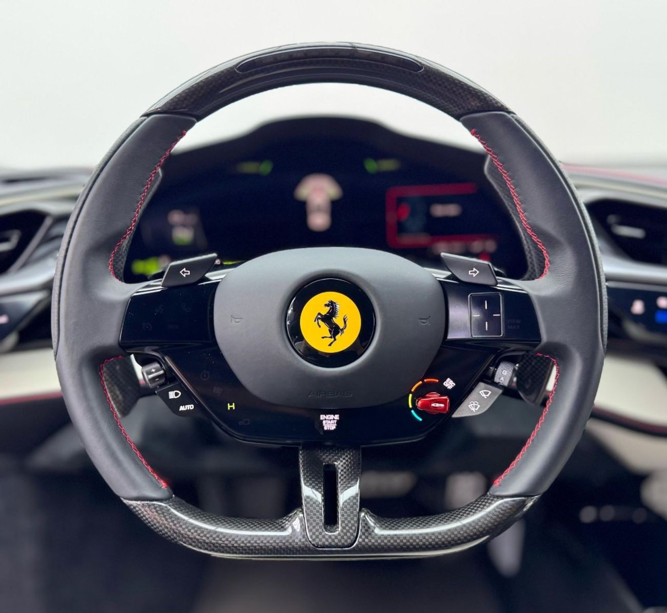 فيراري SF90 ستراديل 2023 Ferrari SF90 Stradale, 2026 Ferrari Warranty, 2030 Ferrari Service Pack, Very Low Kms, GCC