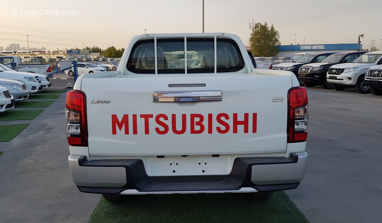 Mitsubishi L200 MITSUBISHI L200 2.4L GLX 4X4 - M/T DSL