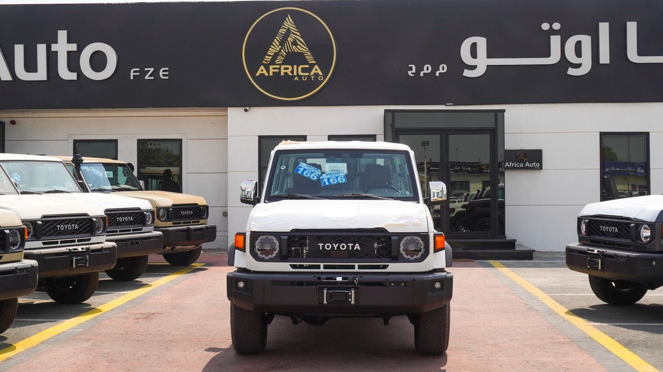 Toyota Land Cruiser 70 LX 2.8L Diesel A/T